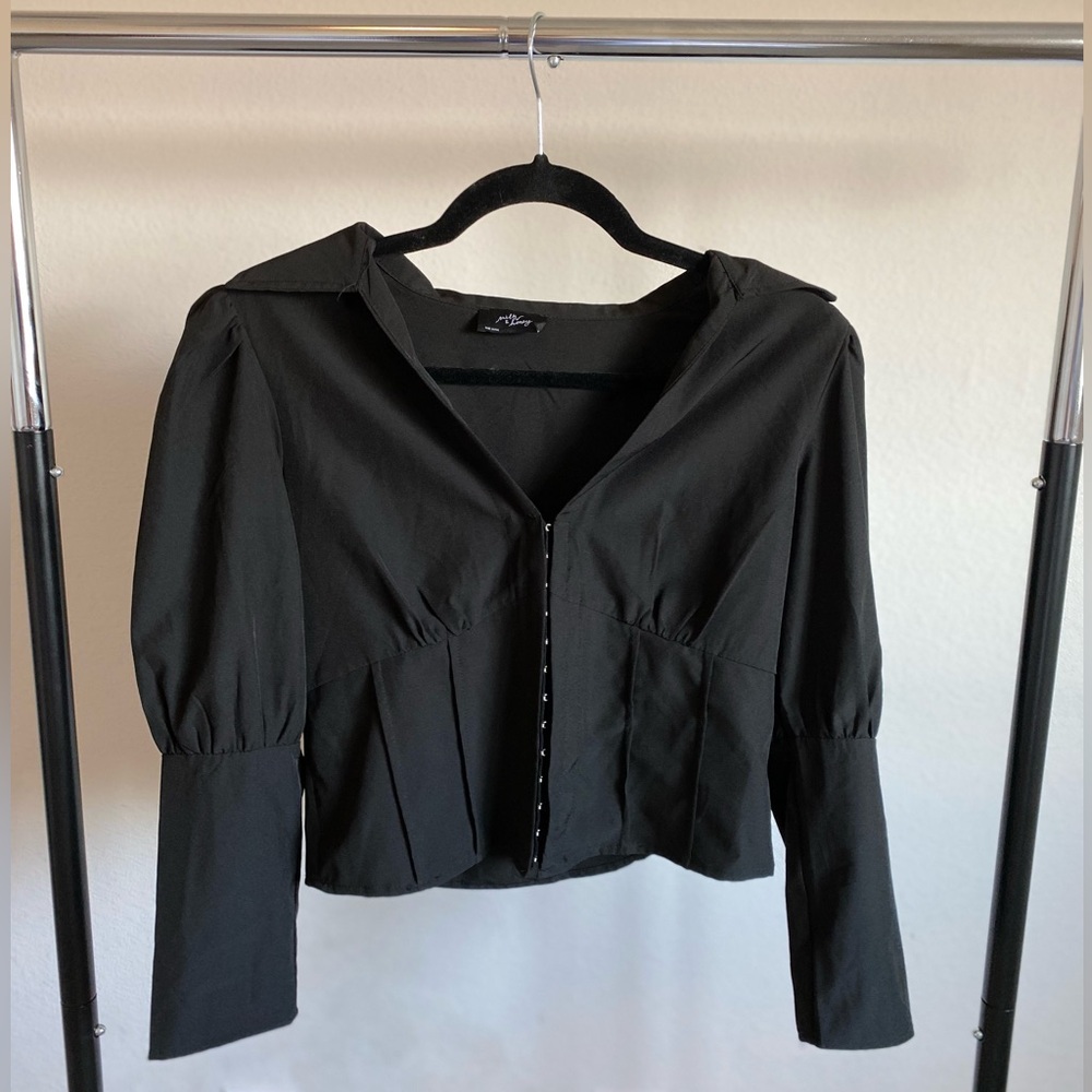 Milk & Honey Hook Front Long Sleeve